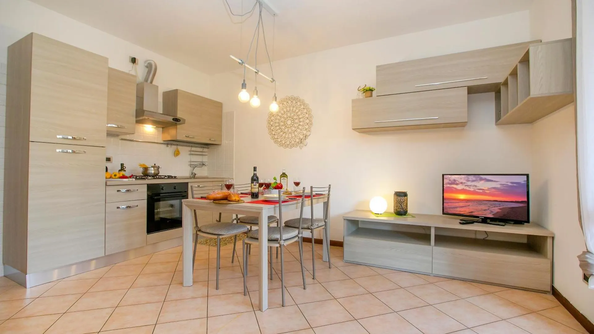 Borgo Degli Ulivi Shared Pool - 200M Lake - Happy Rentals Toscolano Maderno
